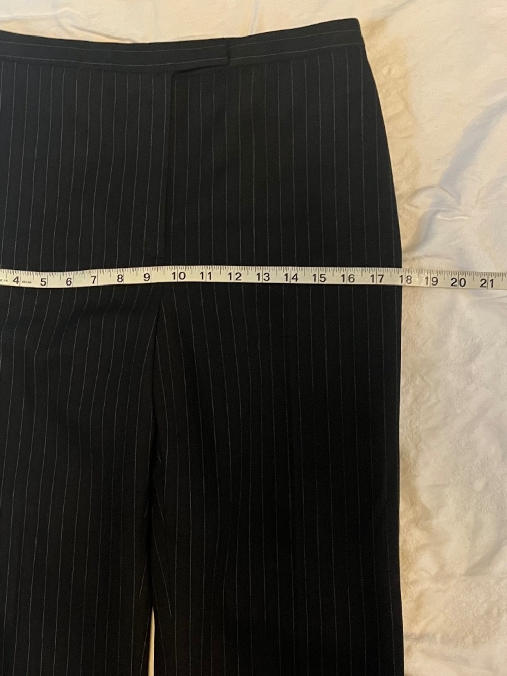 Tahari ASL Black Pinstripe Pantsuit 2 Button Blazer Flat Front Pants 6 MINT $278 - Picture 14 of 15